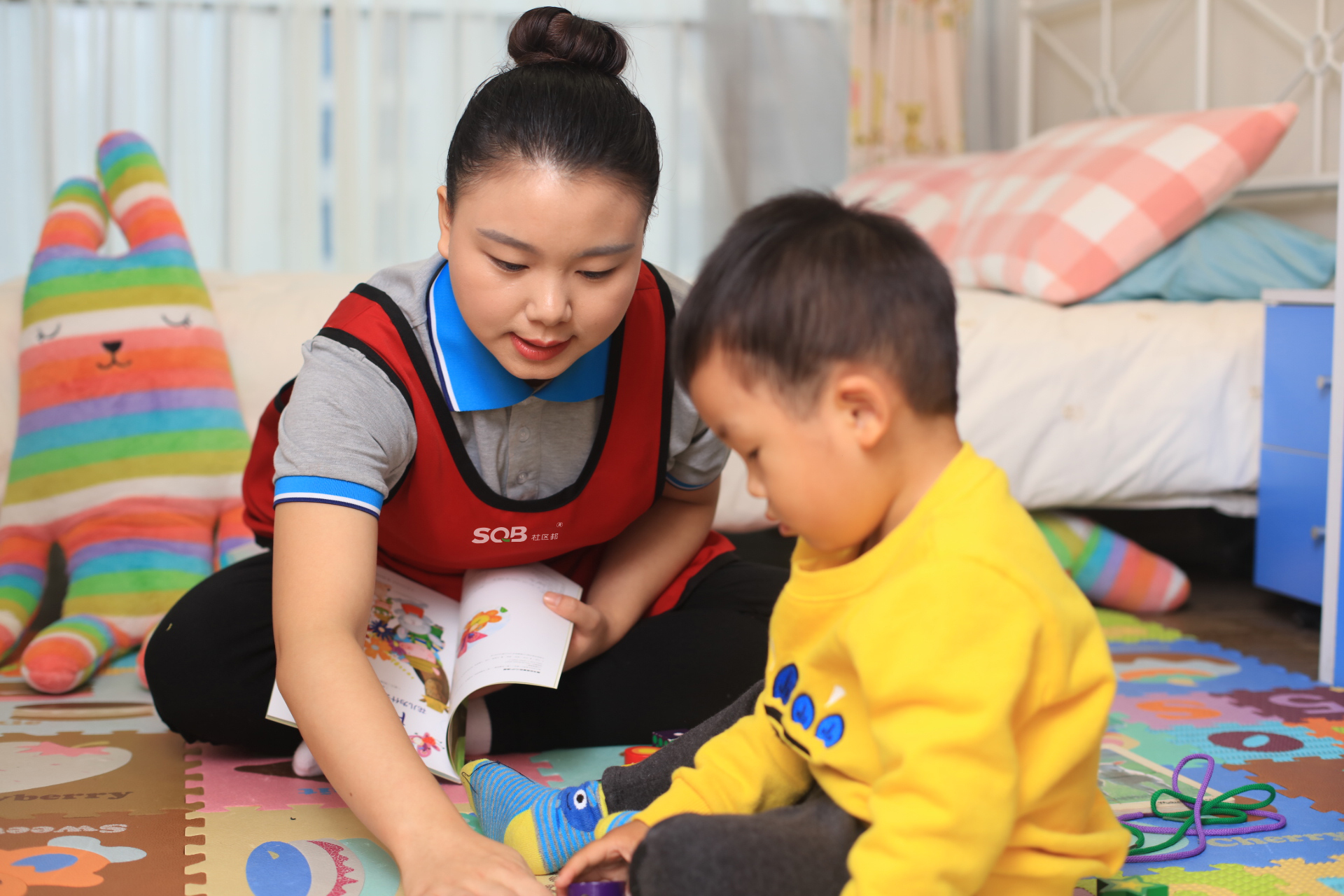 雇主面試育兒嫂要怎么樣問？寶寶飲食問題和早教知識必不可少！